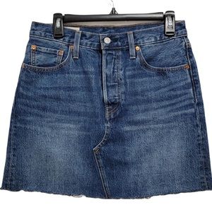 Levi's Womens Denim Skirt Button Fly Raw Hem Size 29